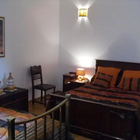 לינה וארוחת בוקר Detente A : 4 Chambres, Terrasse, Jardin - Fr-1-585-154