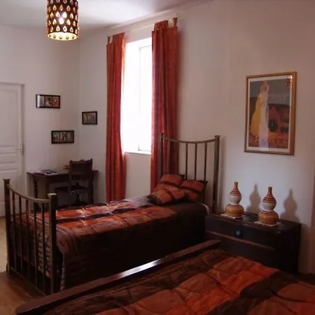 Detente A : 4 Chambres, Terrasse, Jardin - Fr-1-585-154 Montigny-les-Vaucouleurs