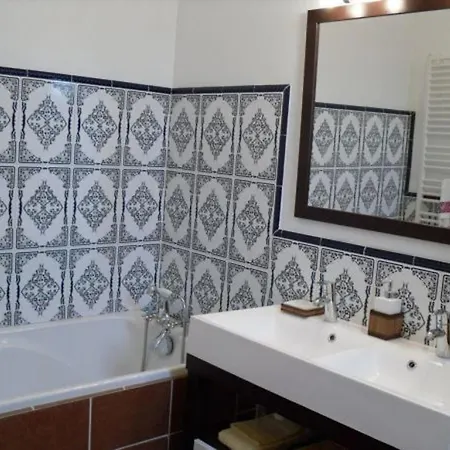 Detente A : 4 Chambres, Terrasse, Jardin - Fr-1-585-154 * Montigny-les-Vaucouleurs